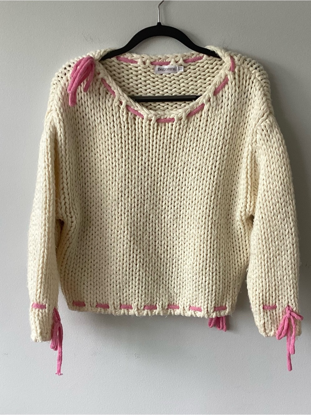 Beginning Boutique Cream Chunky Knit Sweater Pink Tie Detail US 0 AU 4